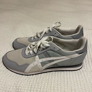 ASICS Tiger ortholite brand new never worn.